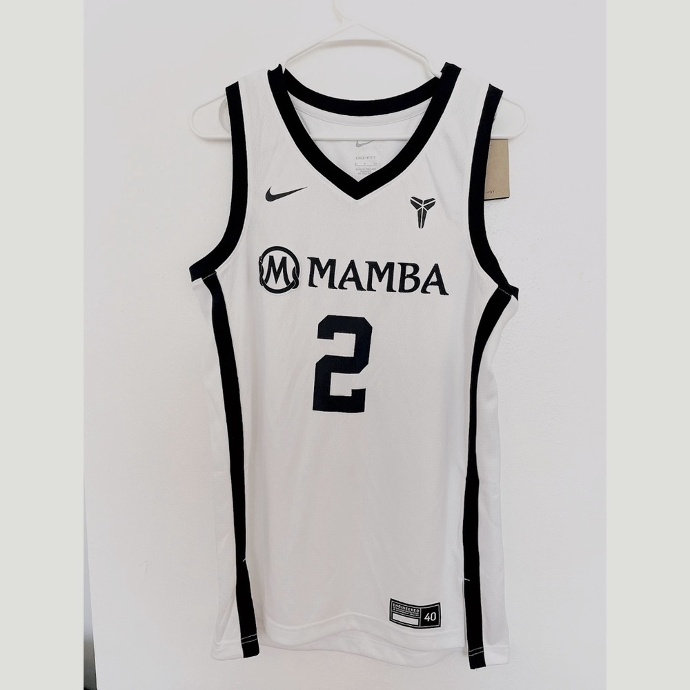 Nike Mamba Sports Academy Jersey #2 – Women’s S– Gianna Bryant Tribute – NWT